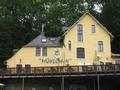 Camping, Schiffsanleger und Gasthaus